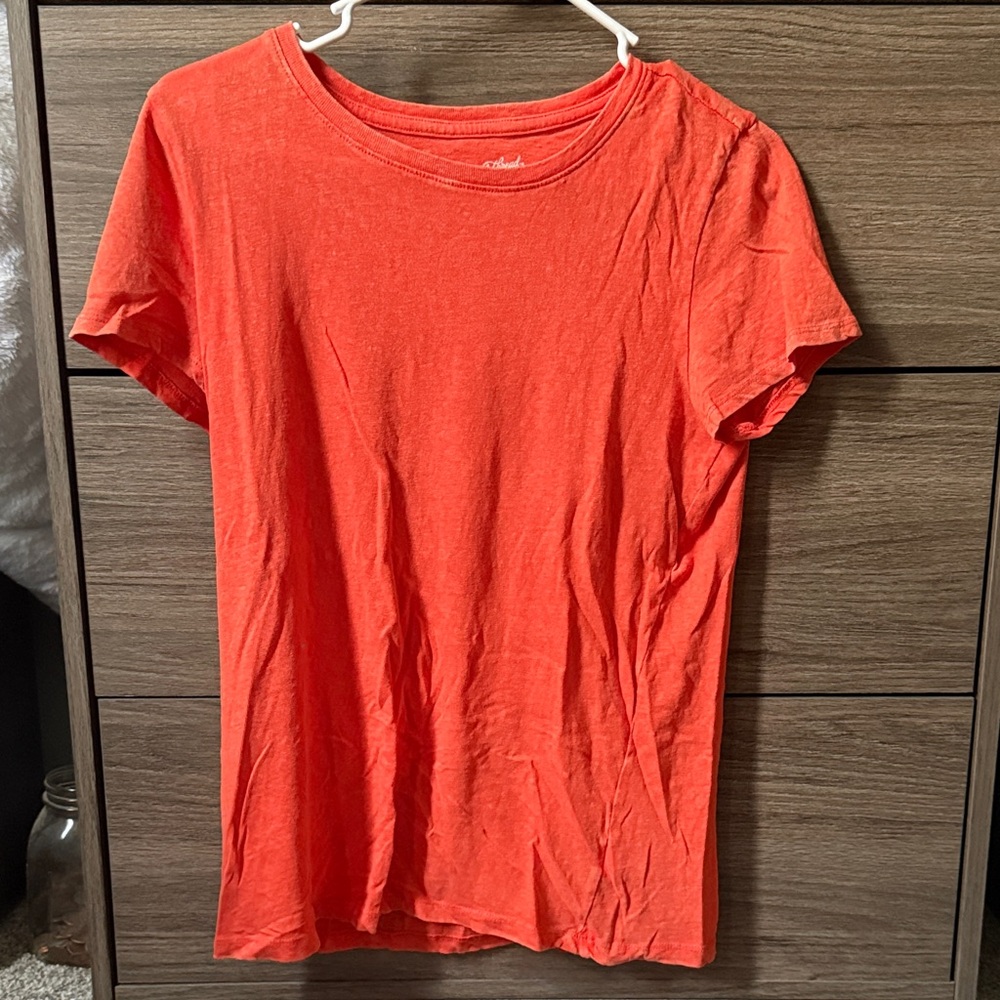 Universal Thread Vibrant Orange Short Sleeve Tee